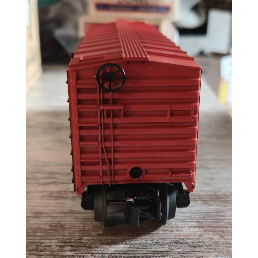 Lionel 6-39363 Peanuts Halloween Boxcar O Gauge NIB - Small Paint Chip - Picture 15 of 16